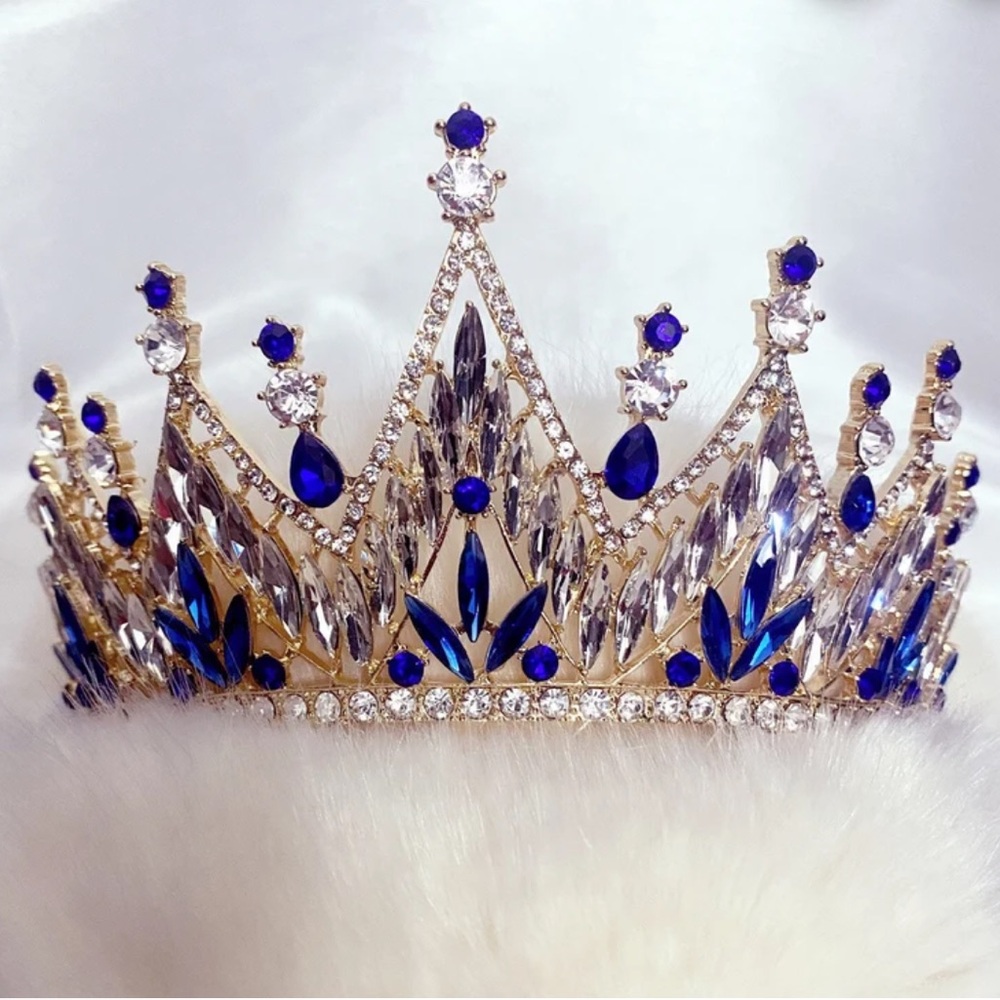 Be the Queen that you are and Co-host with me - Picture 1 of 1